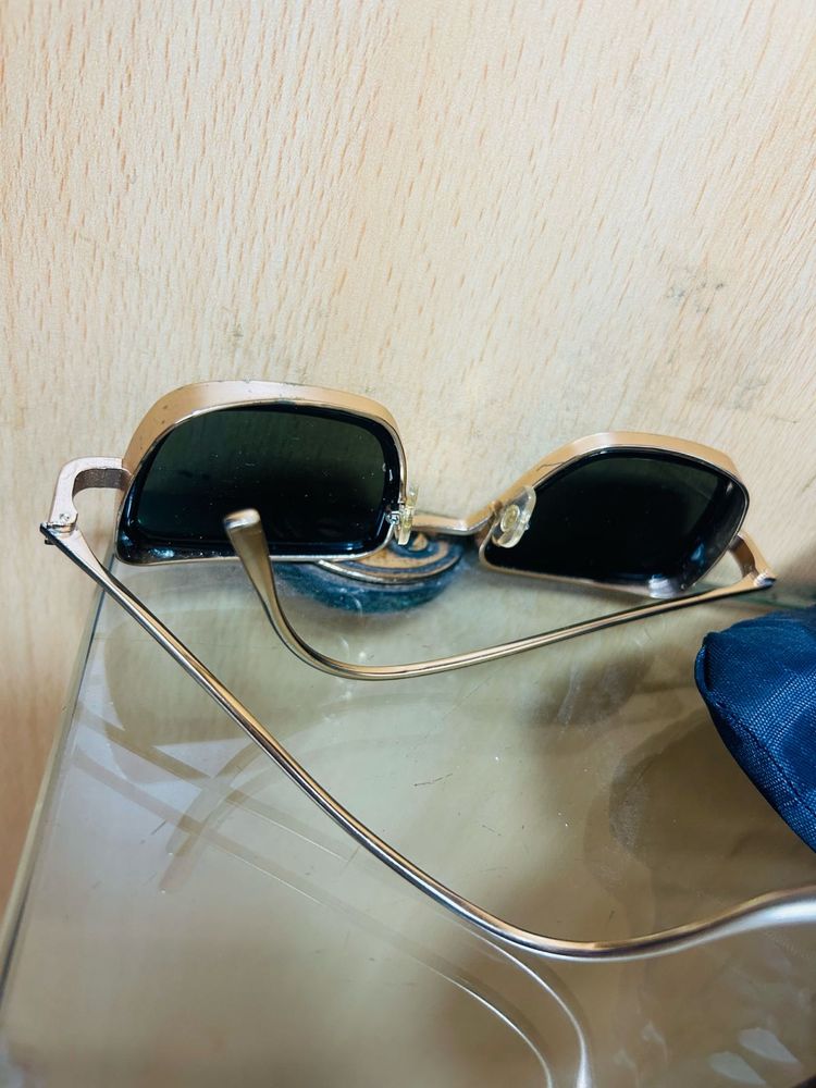 Stylish Gold Frame Sunglasses