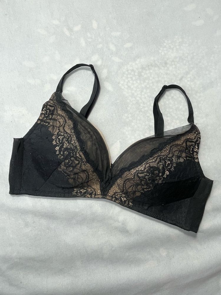 Lace Detail Bra