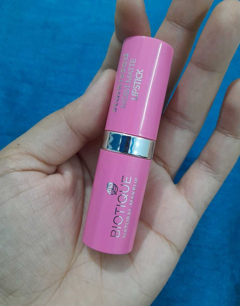 Biotique Moist Matte Lipstick