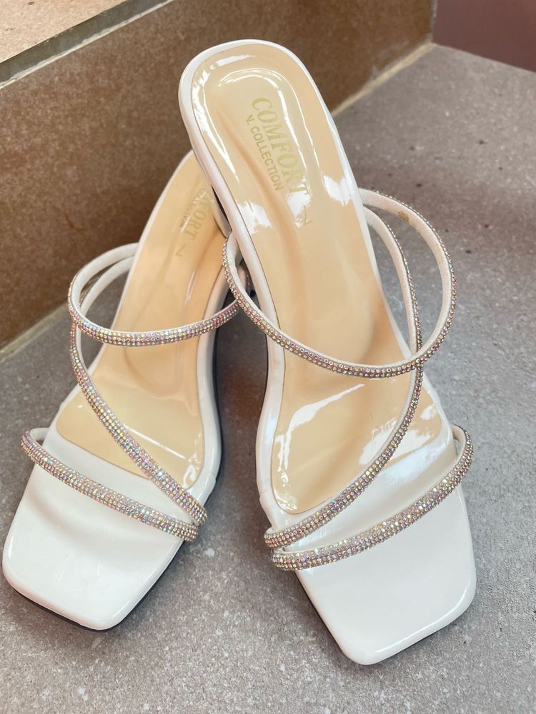 Sale🔥🔥Pinterest Heel✨🤍