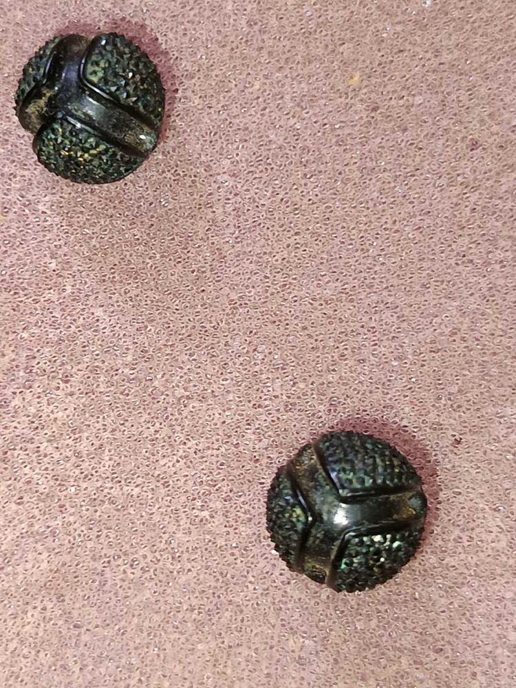 Black Mixed Grey Stud