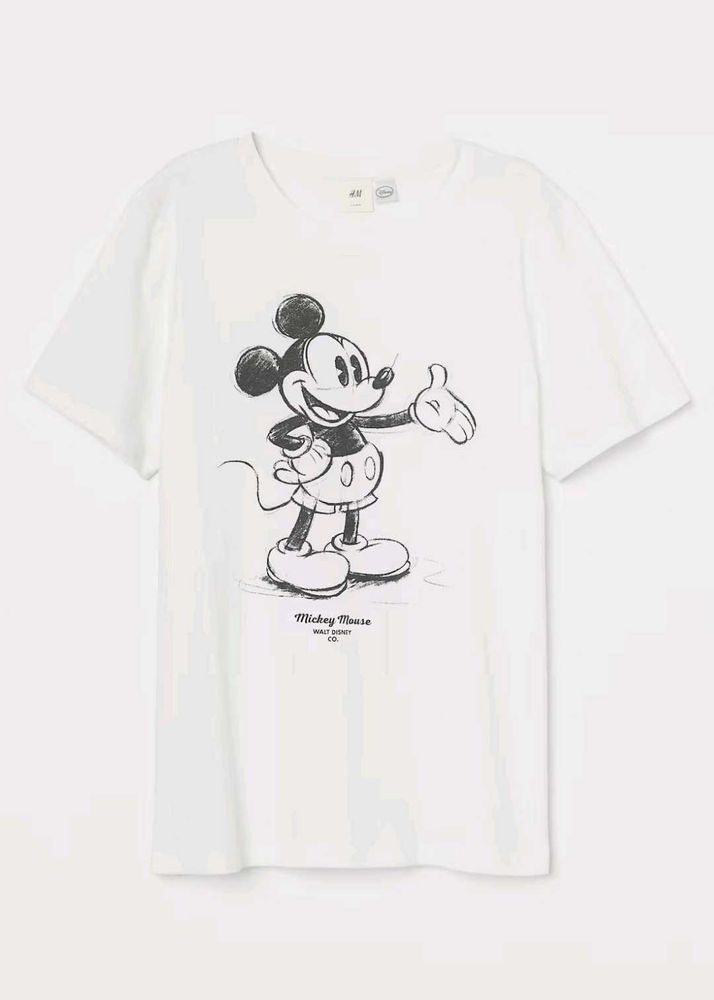 H&amp;M Mickey Mouse Graphic Tee