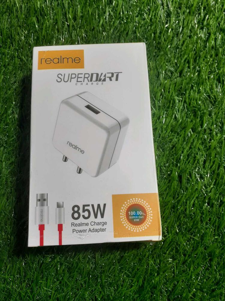 Realme 85W SuperDart Charger