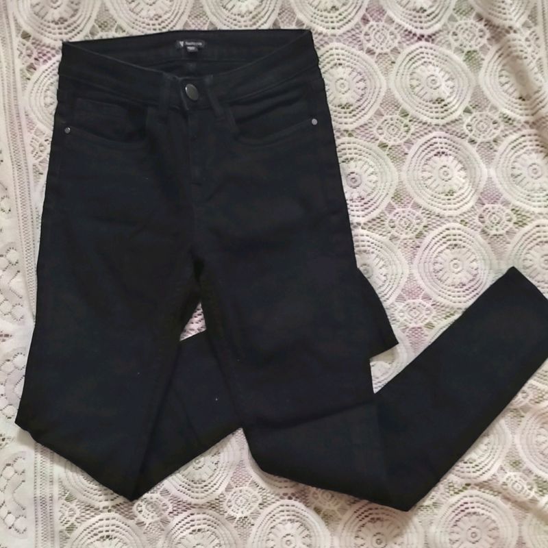 Van Huesen Black Slim Fit Jeans