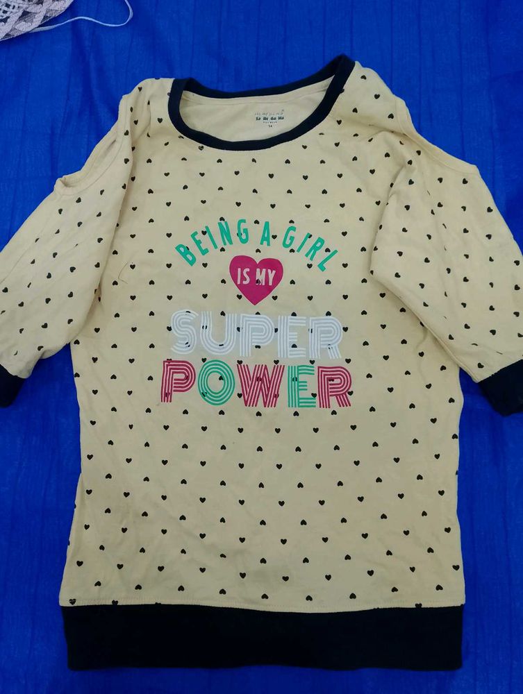 Girl&#39;s &#39;Super Power&#39; Top