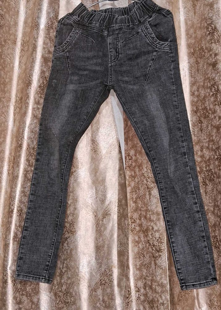 Stylish Gray Jeggings