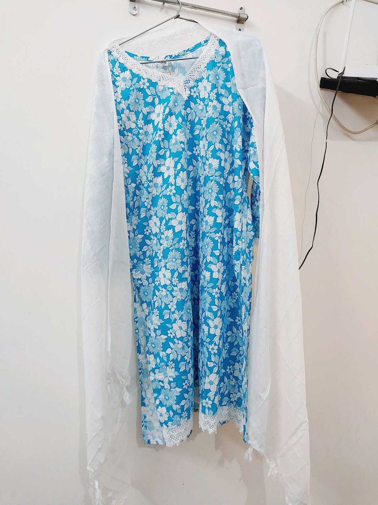 Floral Print Dress with Lace Trim