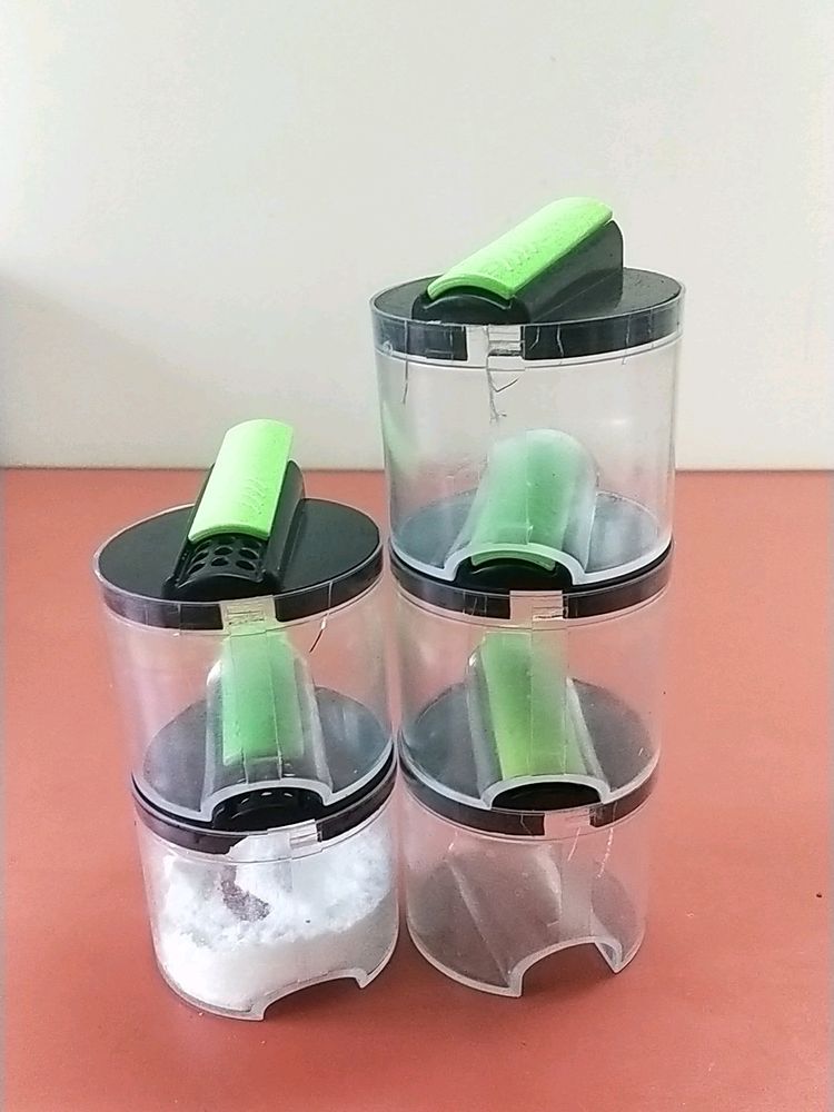 Stackable Small Spice Containers