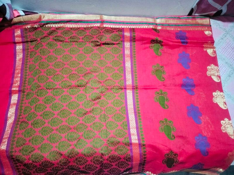 Elegant Ethnic Saree