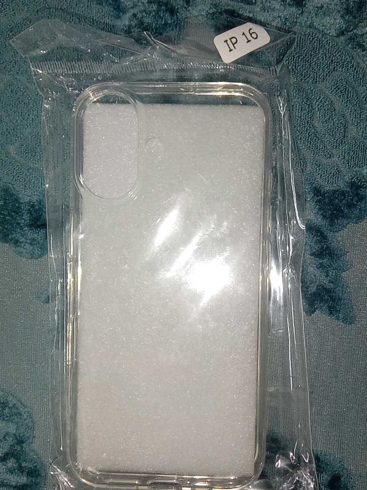 iPhone 16 Cover