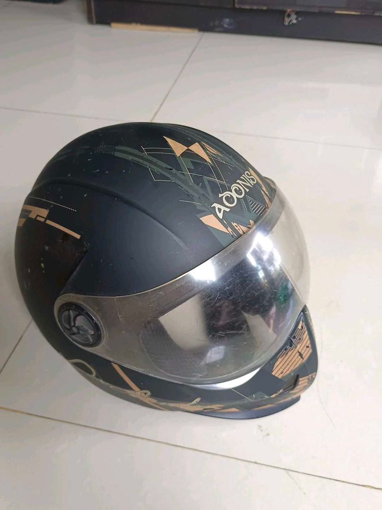 Stylish Adonis Helmet