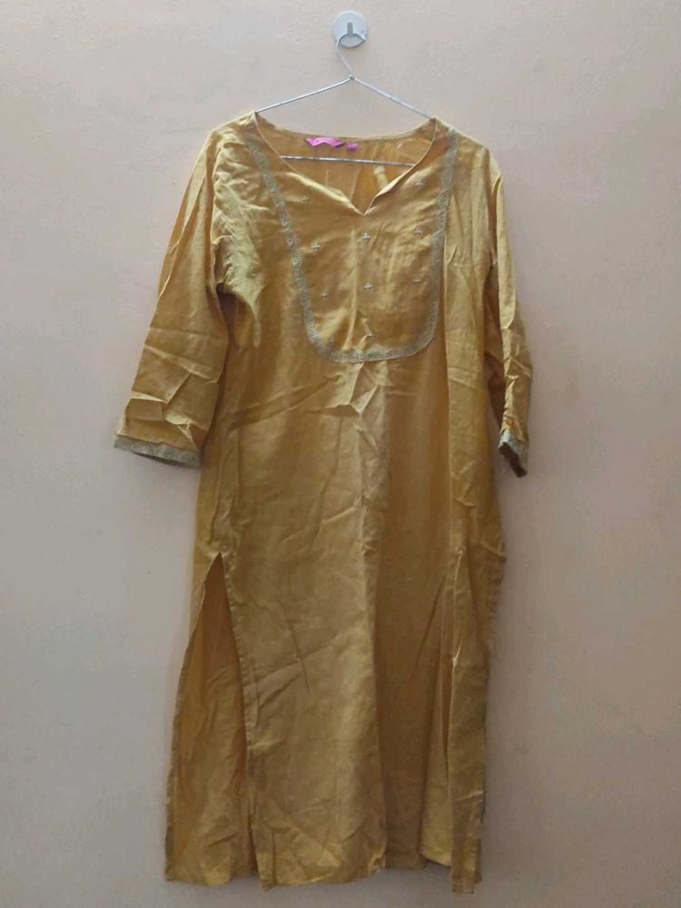Yellow Kurtha From Trends