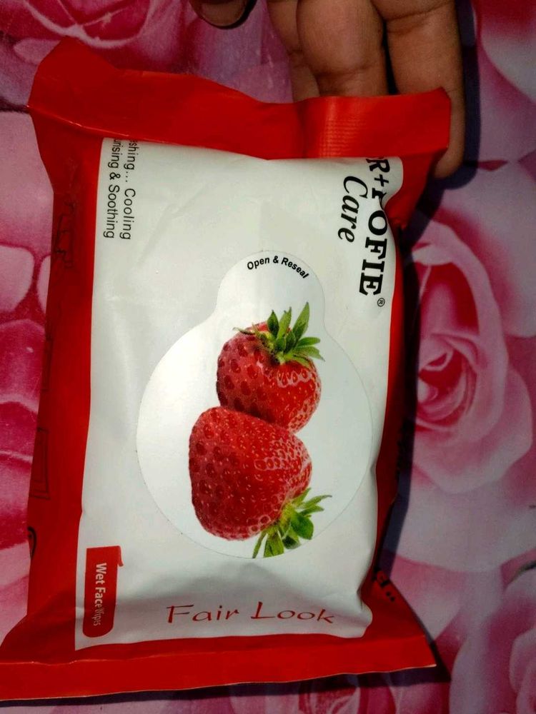 DR+POFIE Care Wet Face Wipes
