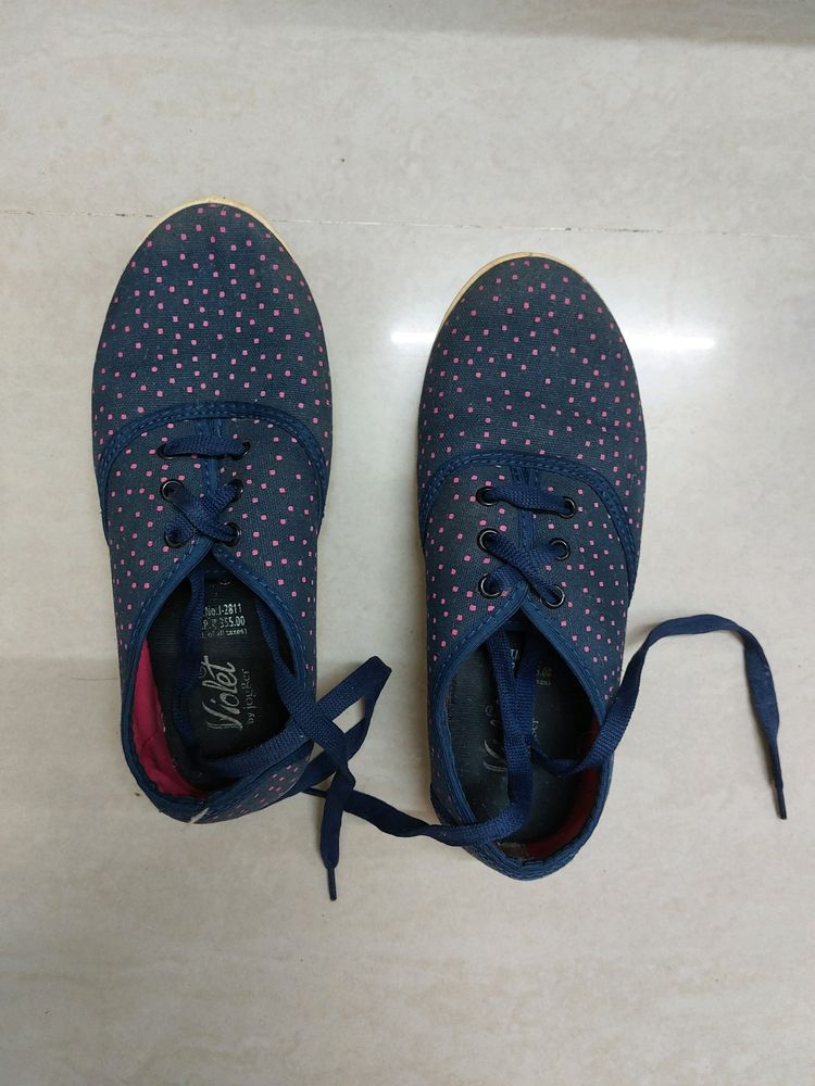 Navy Blue Shoes For Women With Pink Dots Design - Size 3.5  - 22Cm