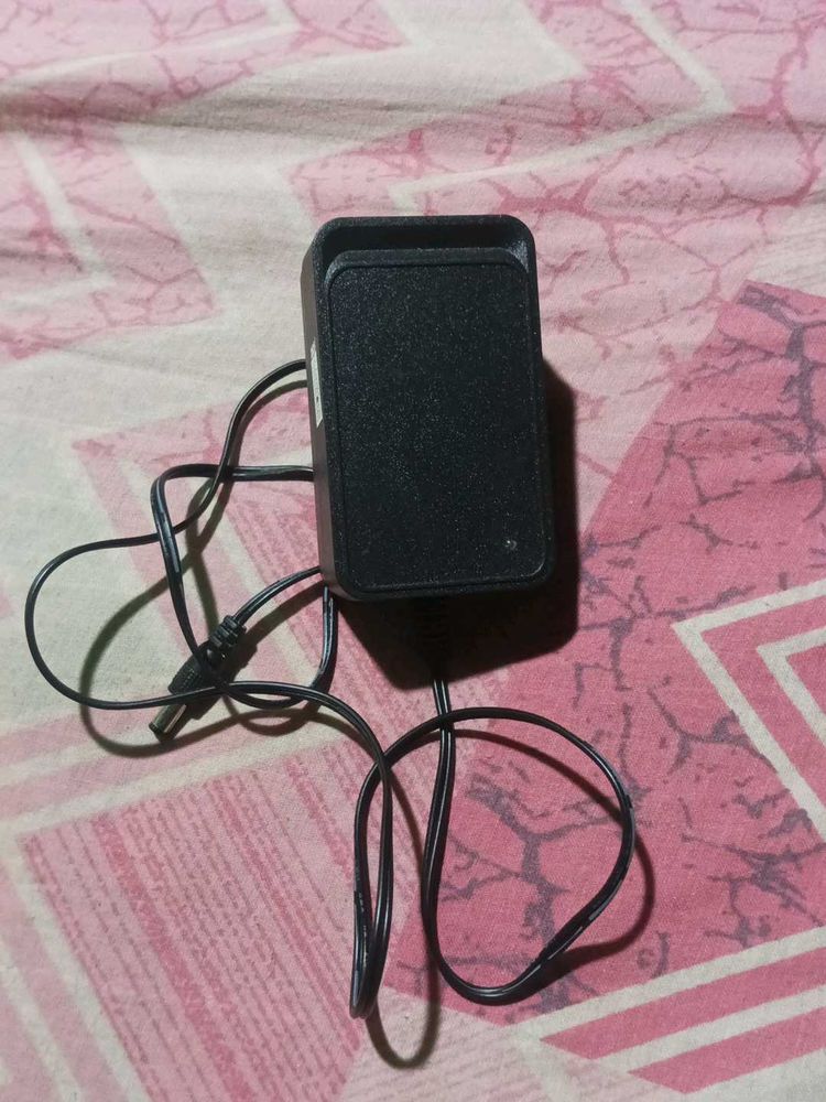 Ac / Dc Adaptor