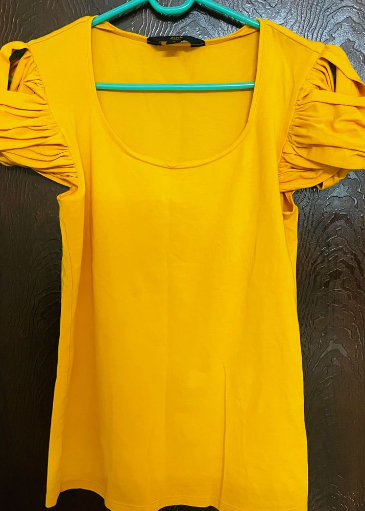 🌼 Preloved Yellow Top – Zink London | Size M
