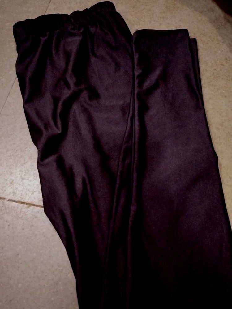 Women&#39;s Leggings
