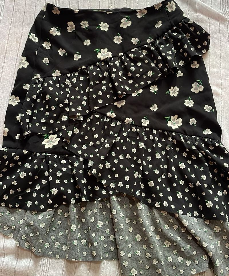 Floral Ruffle Asymmetrical Skirt