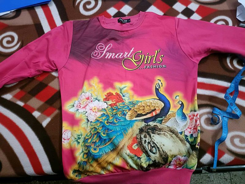 Beautiful Peacock Print Sweatshirt For Women In Xl
