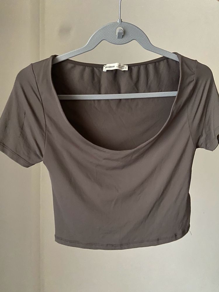 Pull &amp; Bear Crop Top