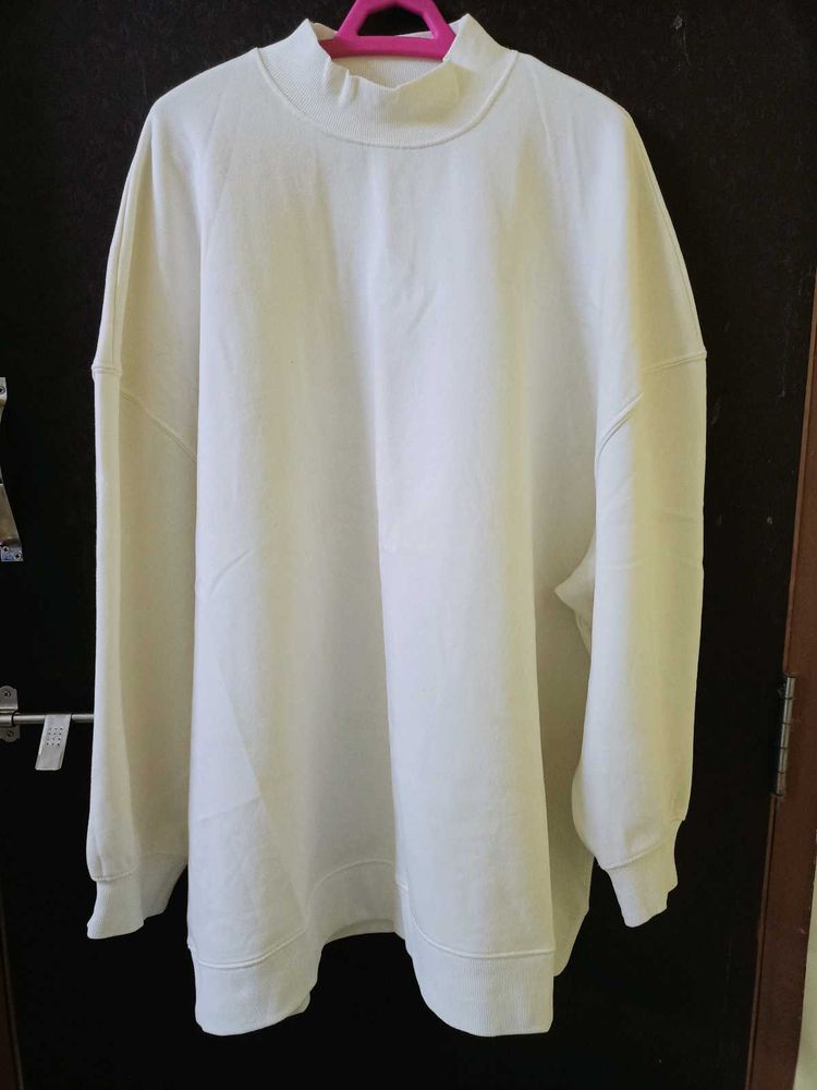 H&amp;M Sweatshirt