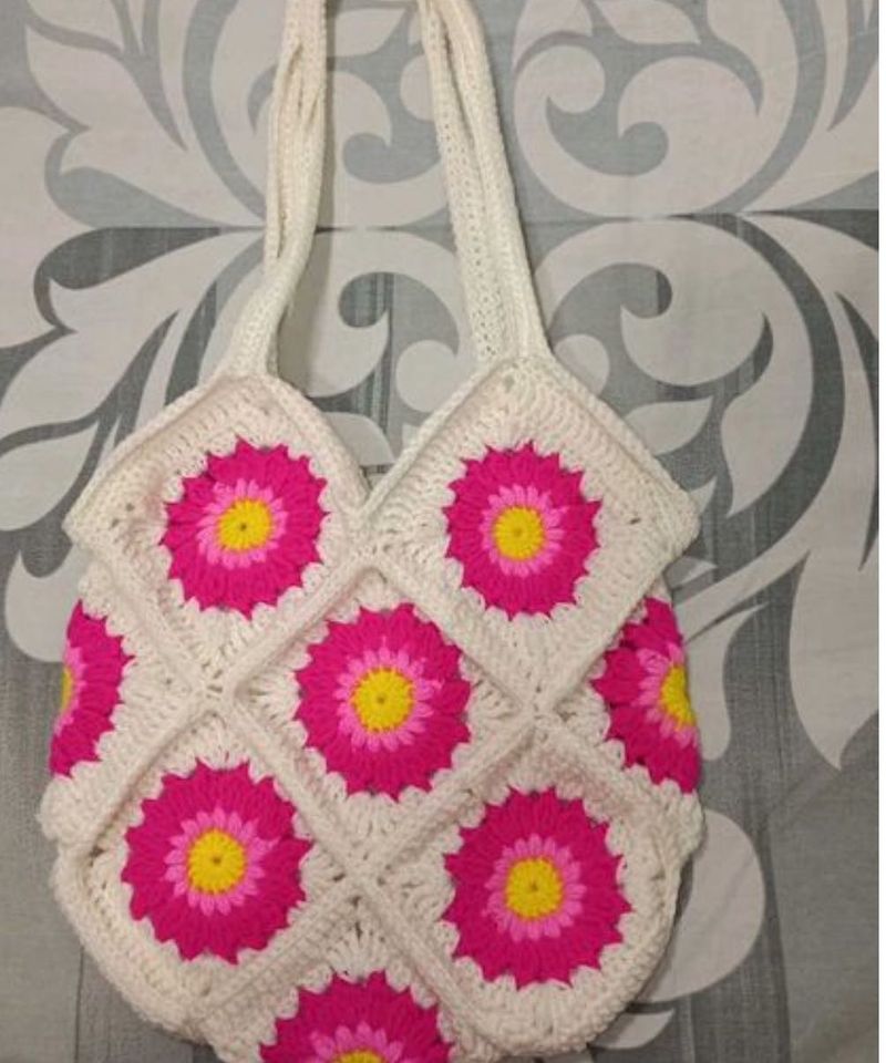 crochet tote bag