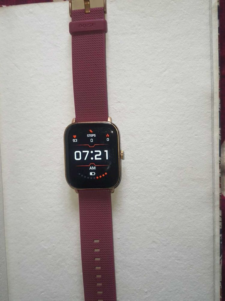 Noise Colorfit Thrive Smartwatch