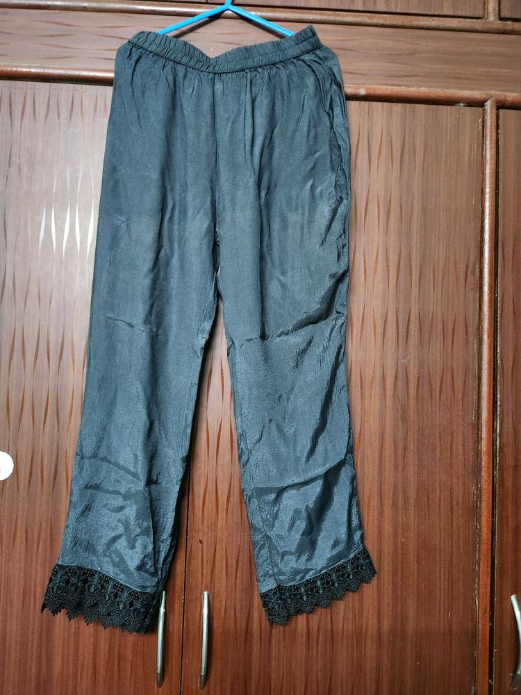 Pant With Lace