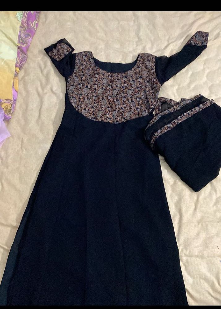 Kurta With Duputta  Free Mamathearth Lipstick