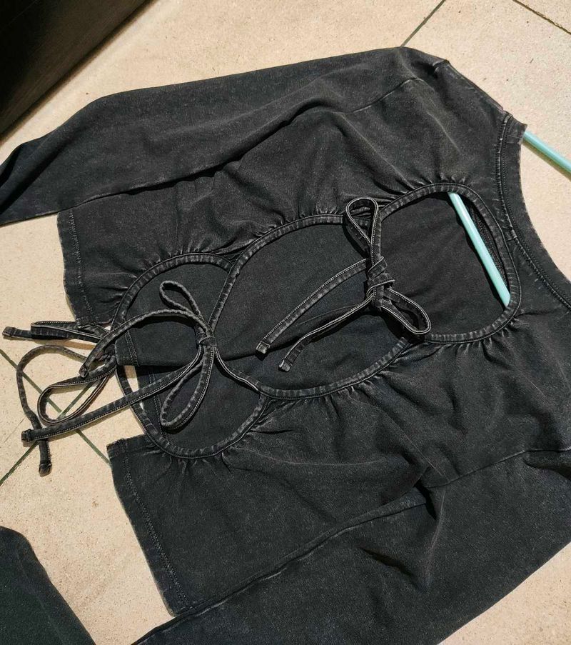 Backless Black Long Sleeve Tie Back Top