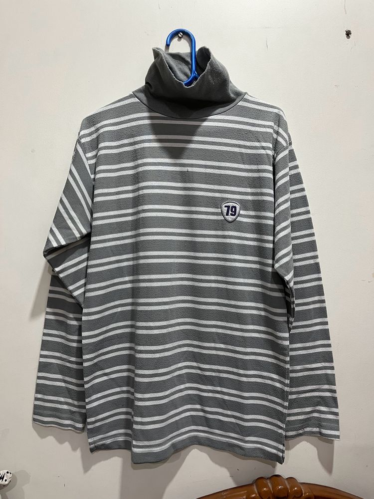Grey&amp;White Full Sleeve Tshirt With Turtle Neck