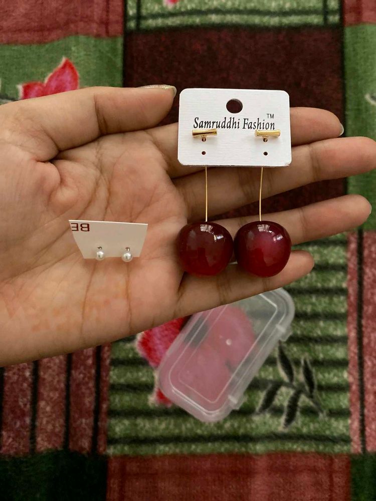 Korean cherry earrings 🍒