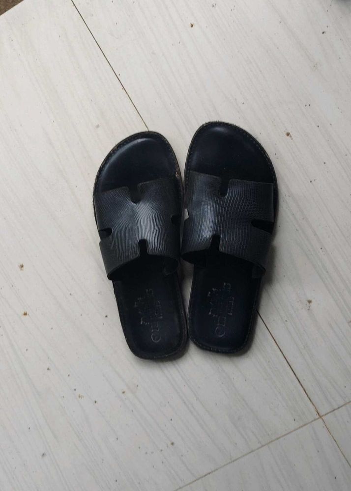 Hermes. Unisex Slipper For Both Male And Female