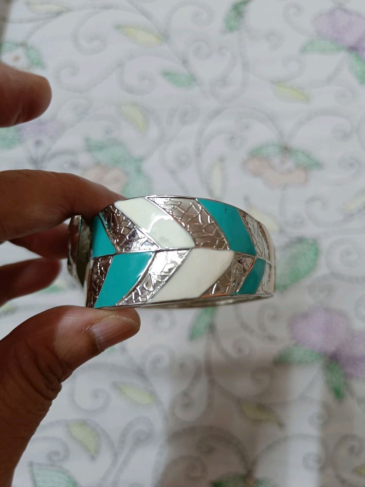 Prices Slashed.....In Very Good Condition