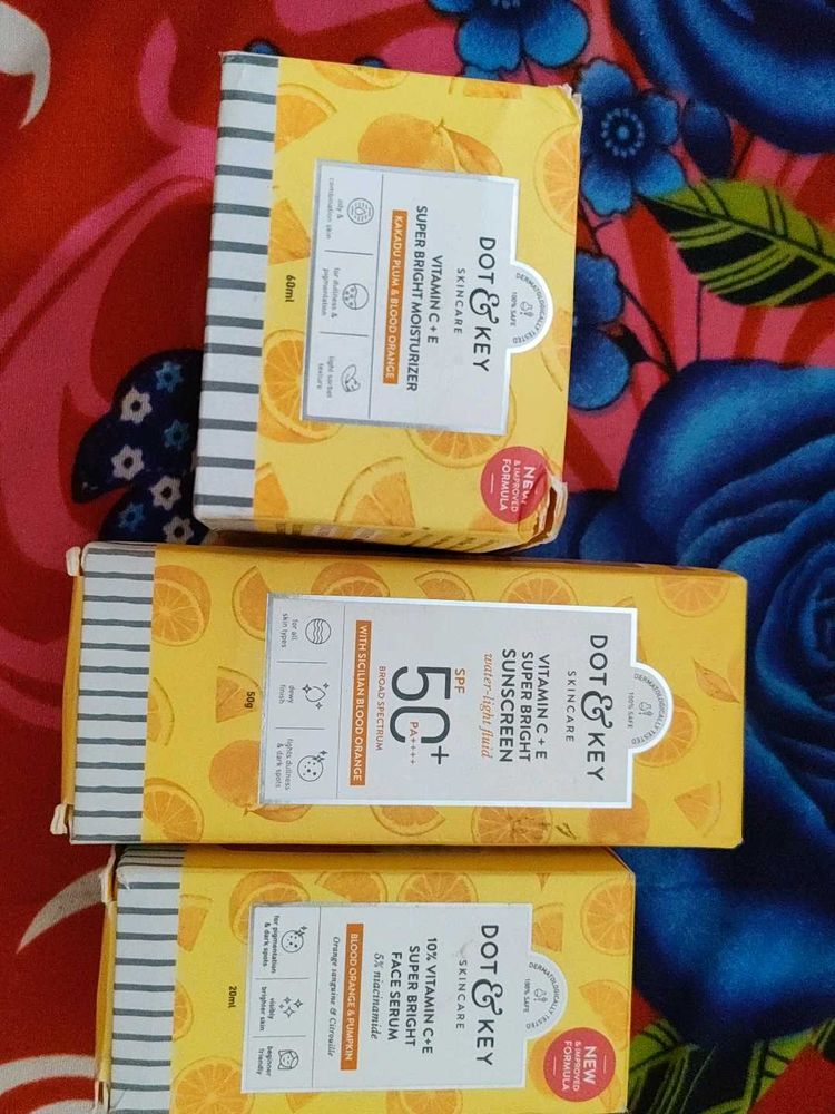 Dot &amp; Key Skincare Kit