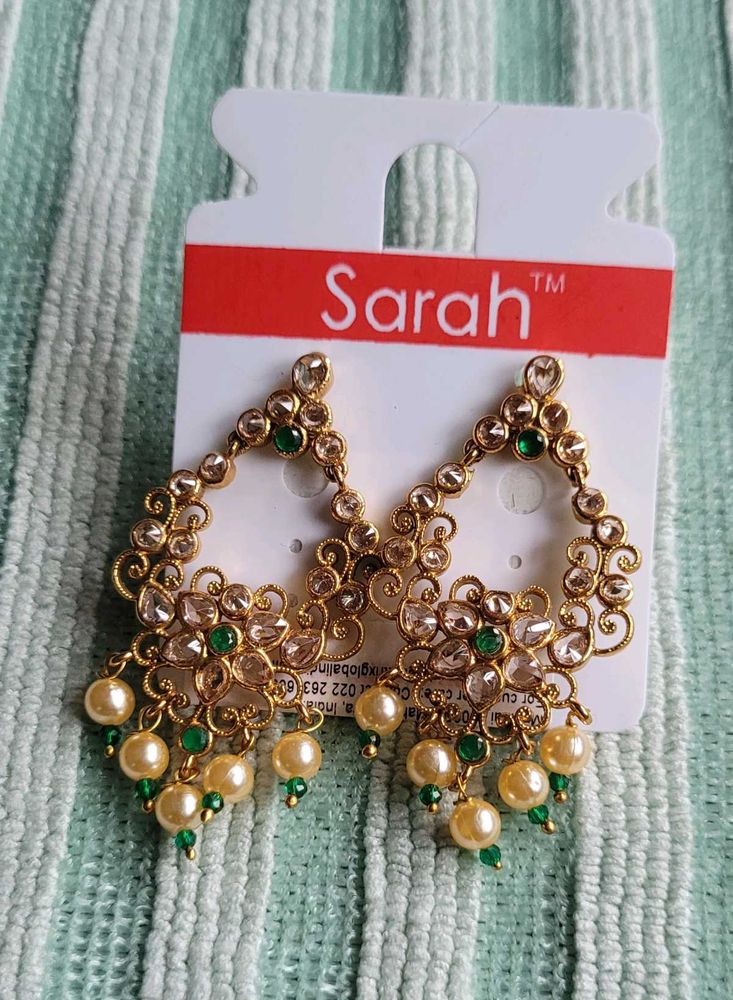 Gold Tone and Pearl Dangle Earrings