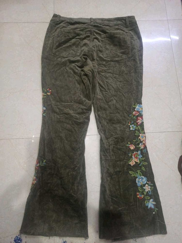 Embroidered Floral Velvet Pants