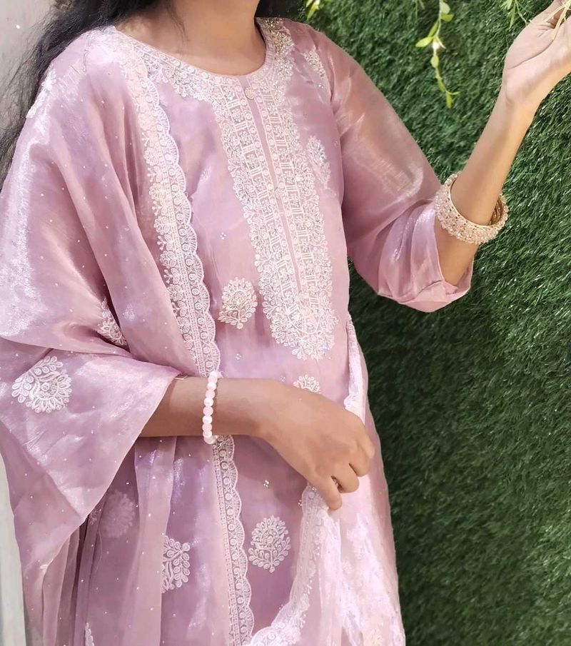 Beautiful lavender emblisshed 3 piece suit perfect