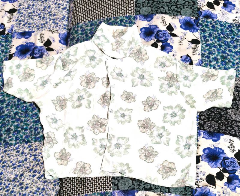 Floral Print Short Sleeve Top