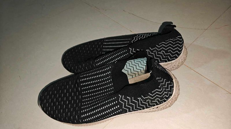 Stylish Black Casual Shoes