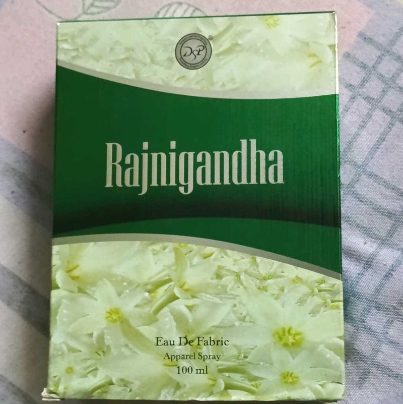 Intact Perfume