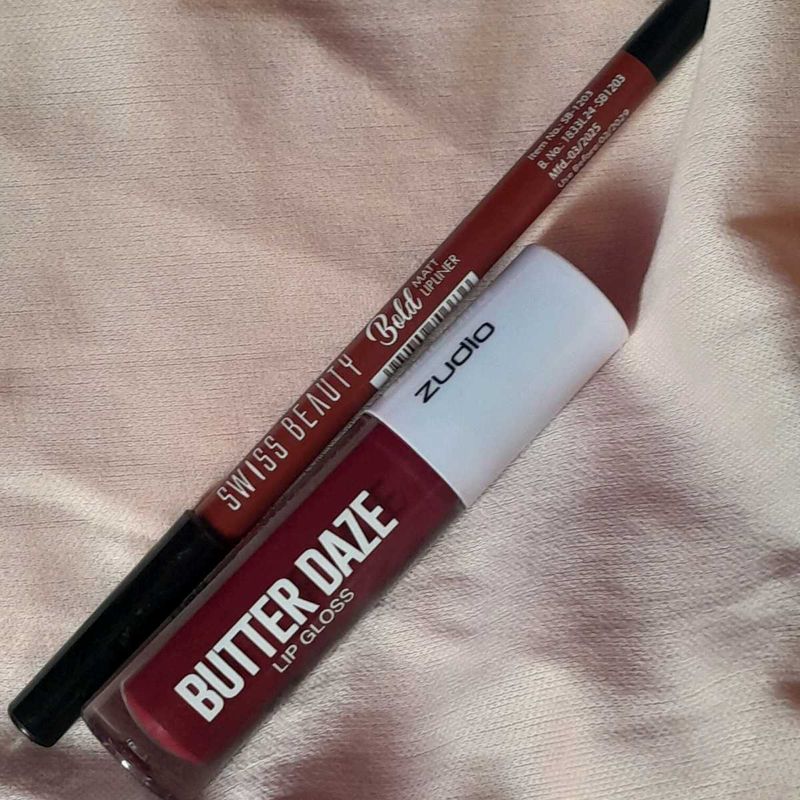 Swiss Beauty Lip Liner + Zudio Butter Daze Li
