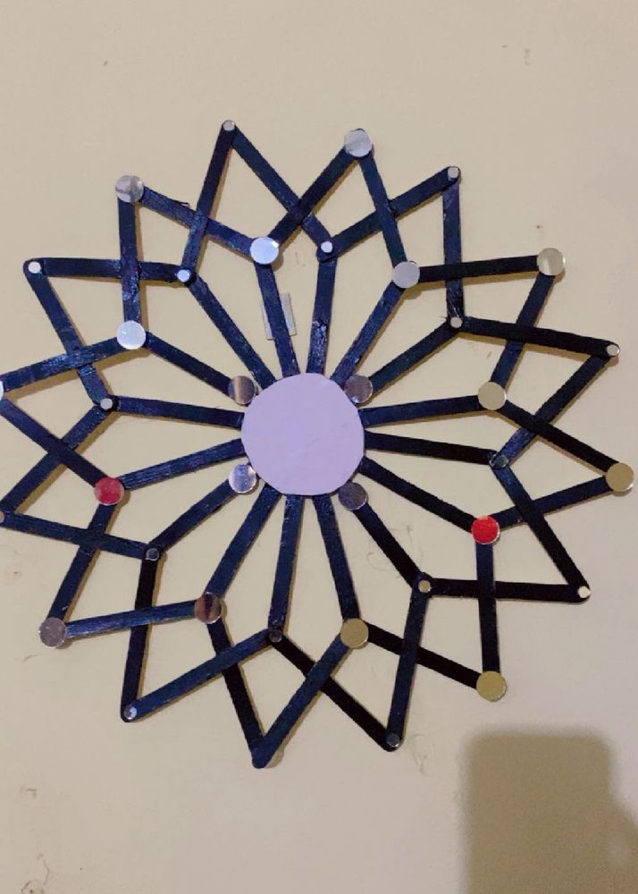 Beautiful Hand Made Wall Show Piece