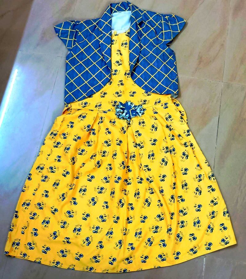 Jacket-styled gown