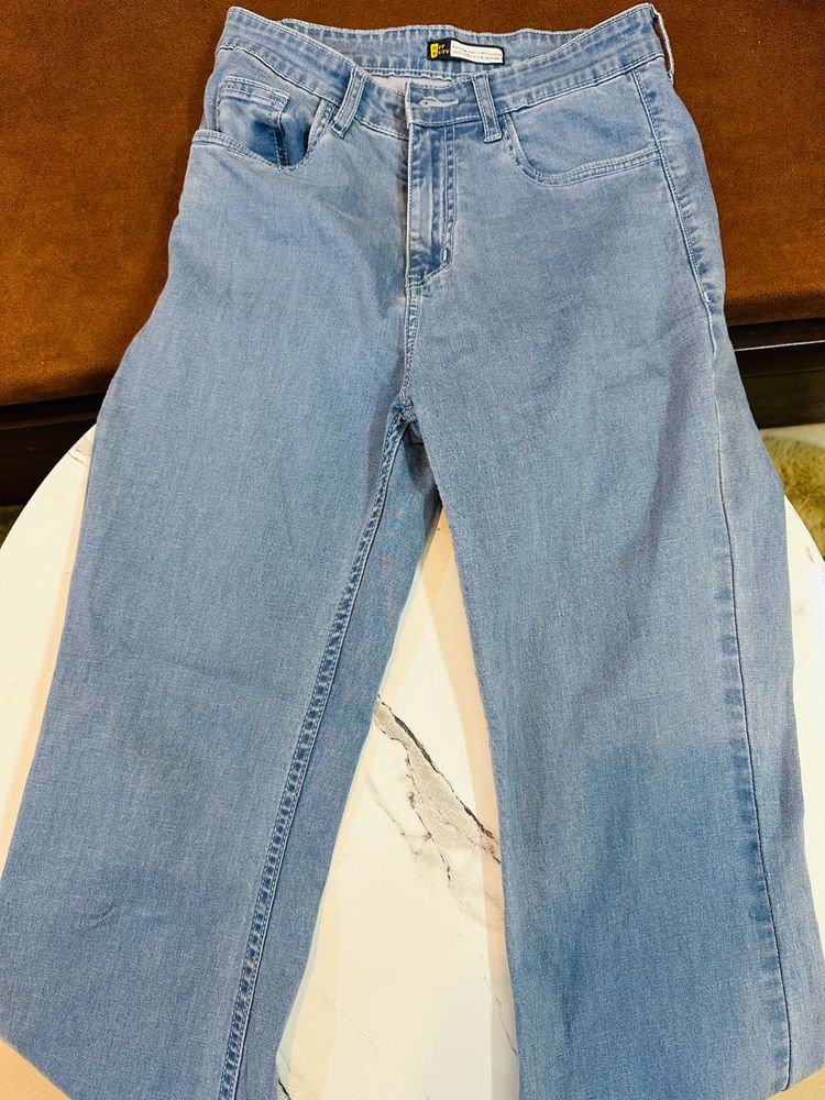 Light Wash Denim Jeans