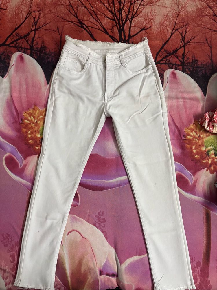 White Skinny Fitted Mid Waist Jeans