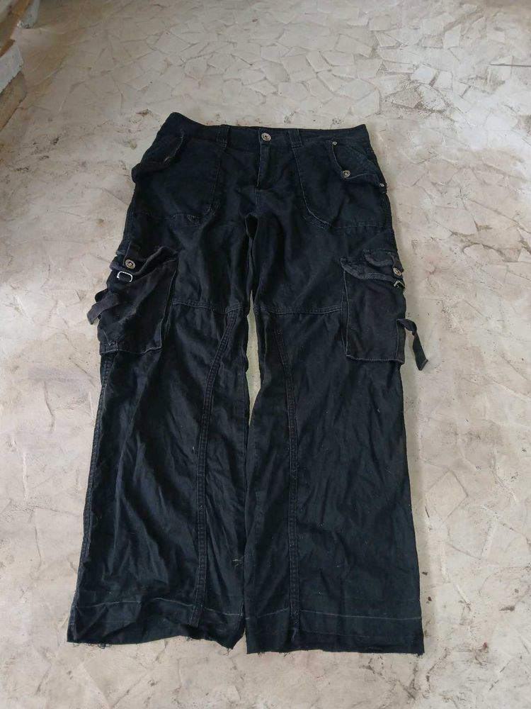 Balck baggy cargos