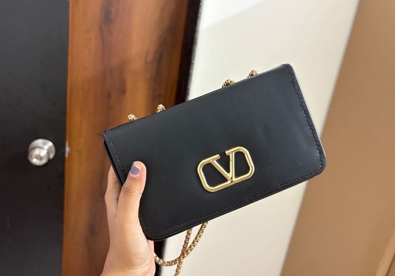 Chic Crossbody Bag