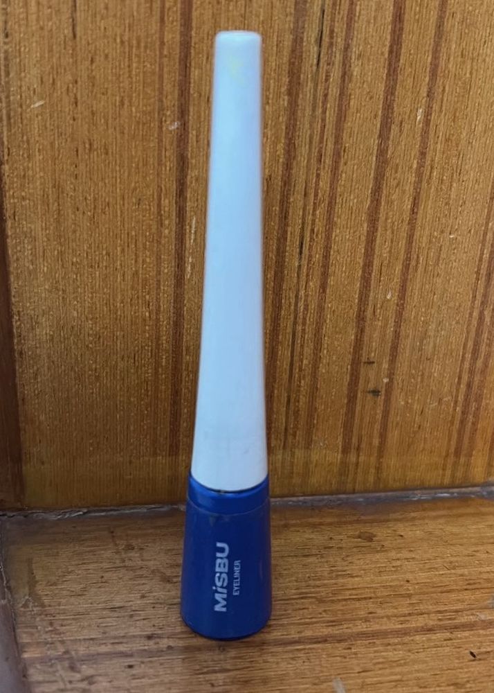 BLUE Eyeliner from Misbu