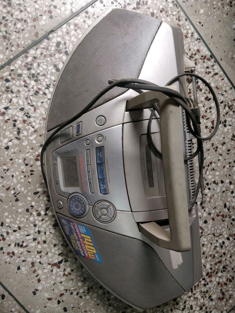 Panasonic stereo system old